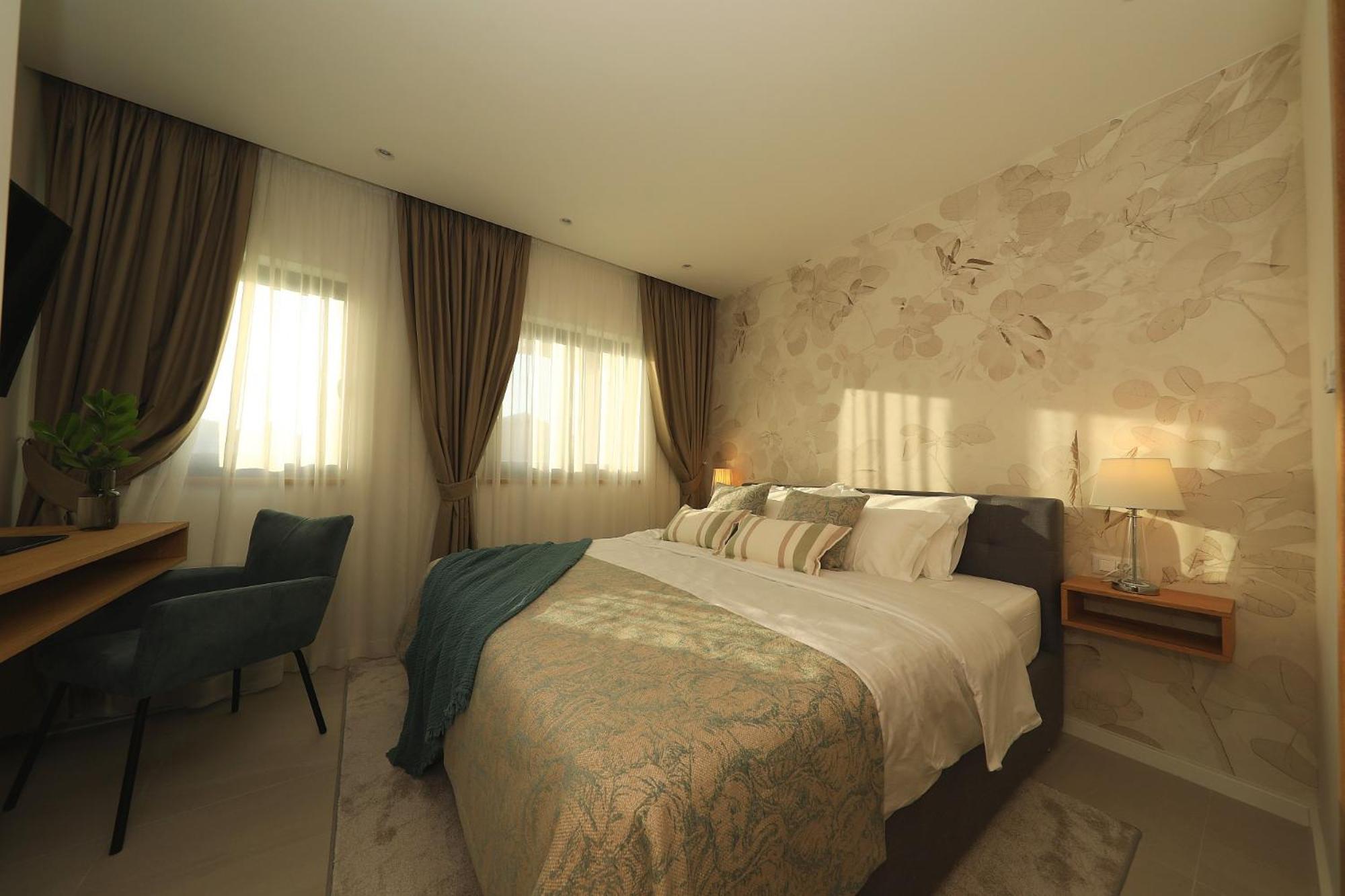 Luxury Aparthotel Zadar 4*
