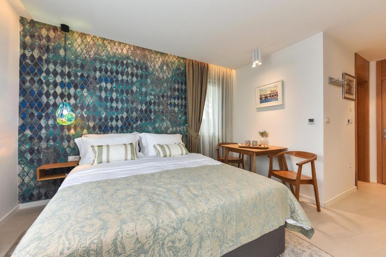 Manda Luxury Aparthotel 4*